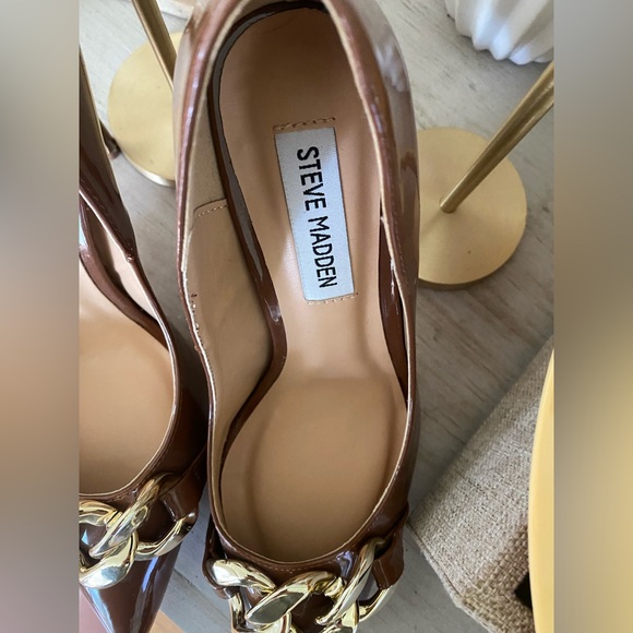 Steve Madden lalette chain link pump - Picture 3 of 7